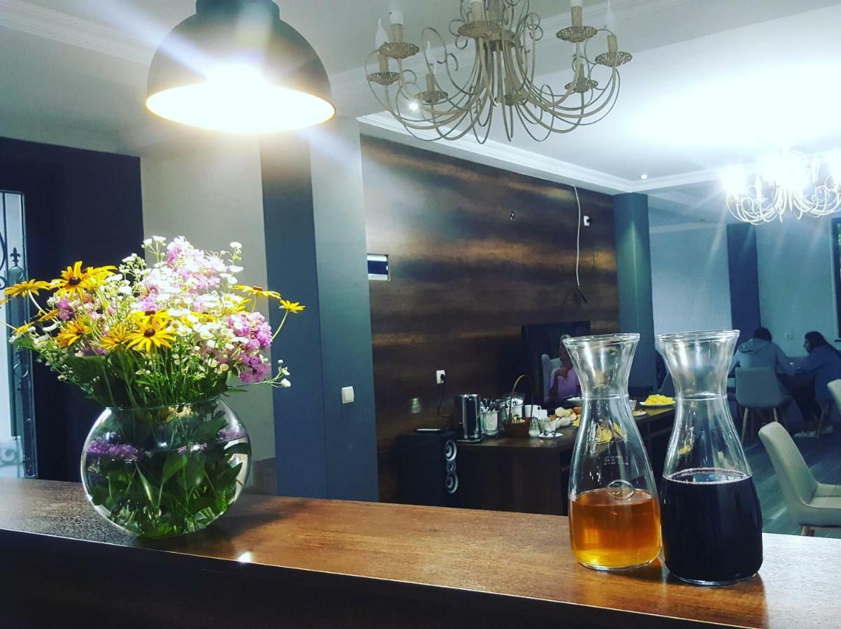 巴统 My House酒店 外观 照片
